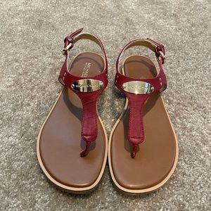 Michael kors, MK plate thong sandal